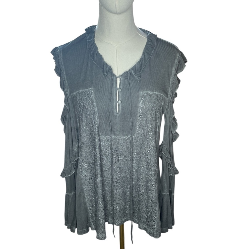POL Charcoal Ruffled Opened Shoulder Blouse nwot